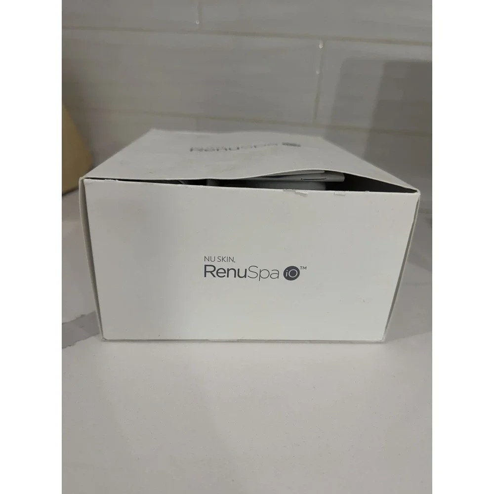 Nu Skin RenuSpa iO Handheld Body Massager Wireless Rechargeable White + Gel